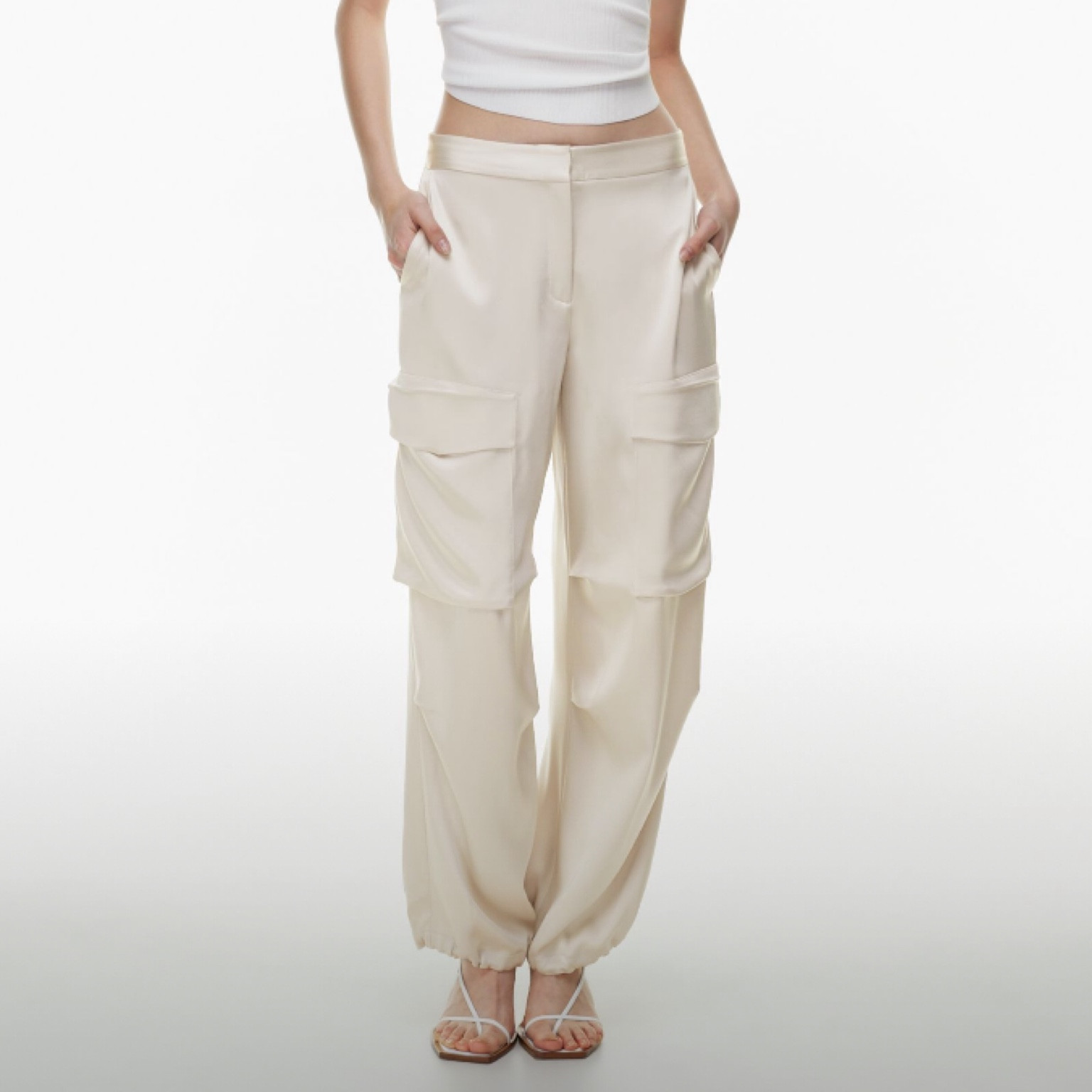 Scroll down to shop! Follow for more! Xo! 🌟

#LTKfindsunder50 #LTKstyletip #LTKfindsunder100