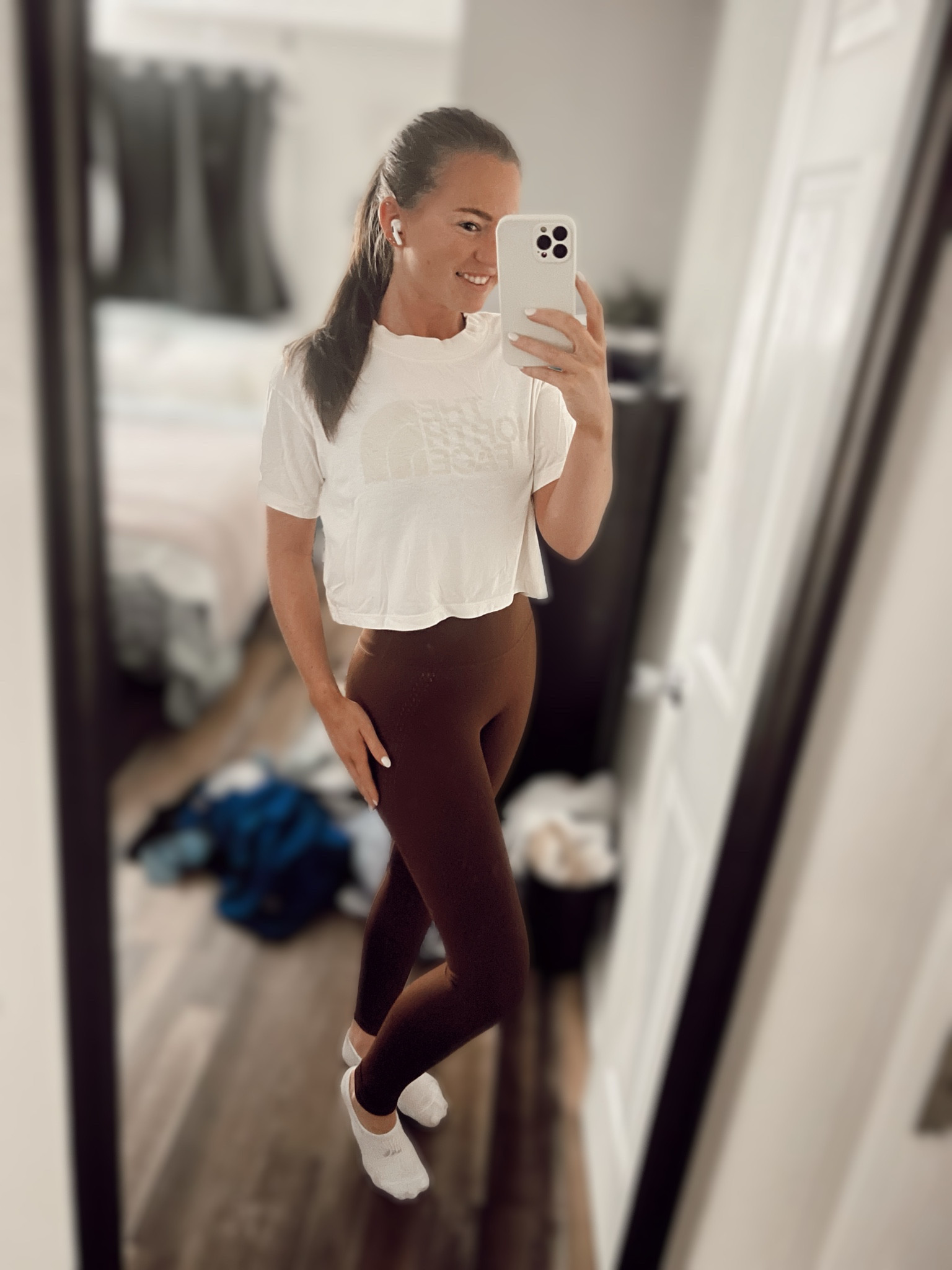 Back to messy rooms and working out💪

#LTKTravel #LTKActive #LTKFitness