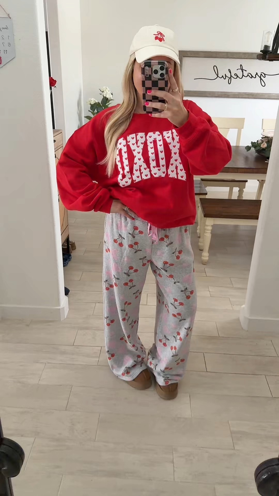 Comfy cute Valentine’s Day outfit ❤️
Xoxo sweater large
Cherry pants m
Uggs tts

#LTKFindsUnder50 #LTKFindsUnder100 #LTKootd