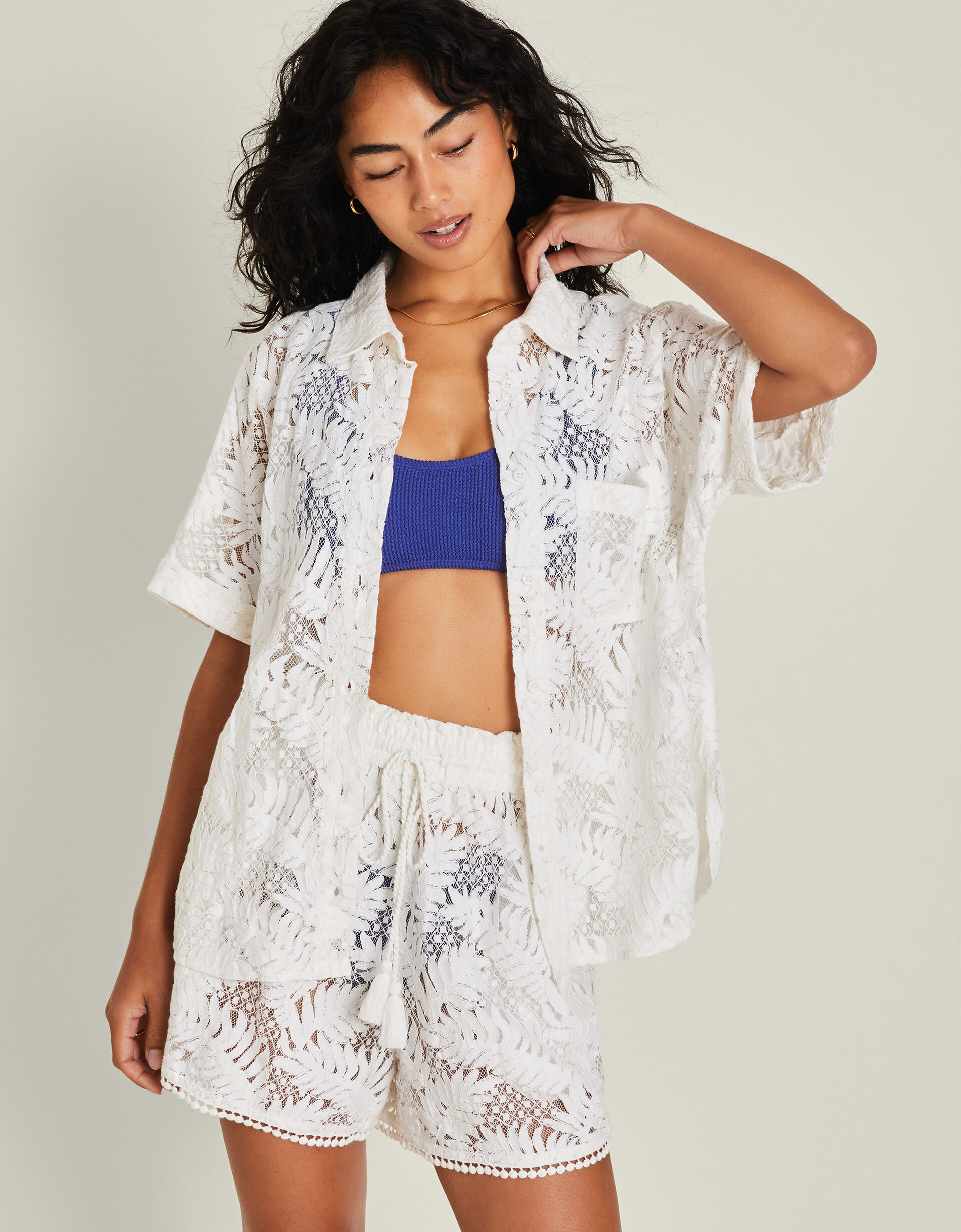Short Sleeve Lacy Palm Shirt Ivory | Accessorize (Global)