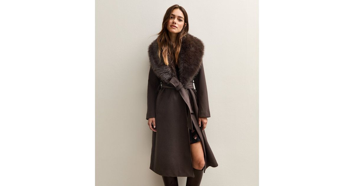 Petite Dark Brown Faux Fur Collar Belted Coat | New Look | New Look (UK)