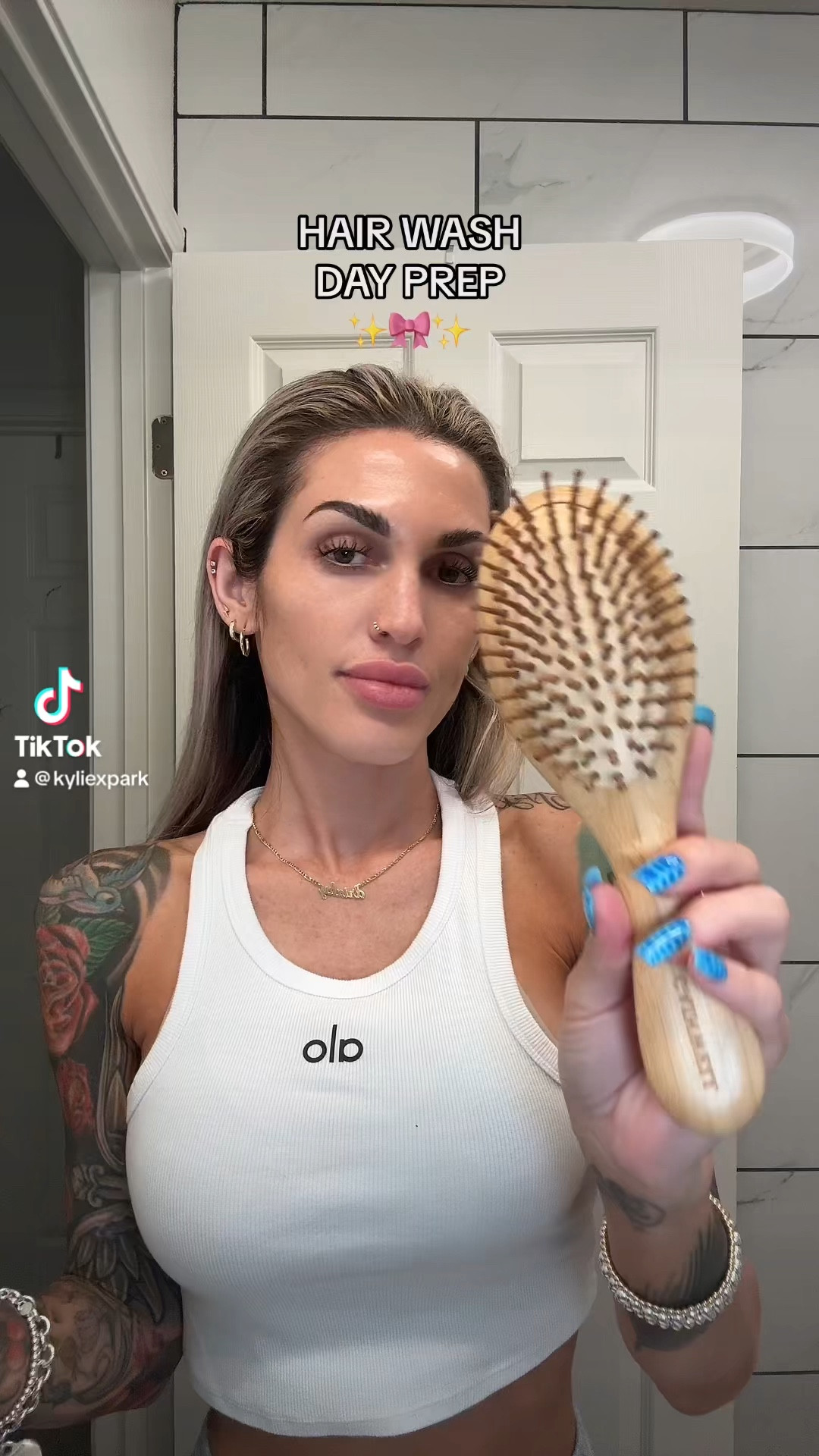SCALP OILING+HAIR MASK BEFORE HAIR WASH DAY :) 


#LTKbeauty #LTKVideo #LTKstyletip