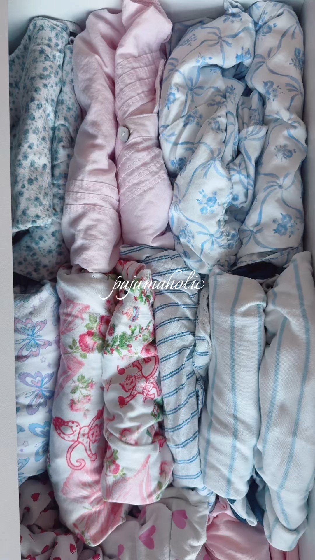 My pajama collection 🎀✨

#LTKHoliday #LTKCyberWeek #LTKGiftGuide