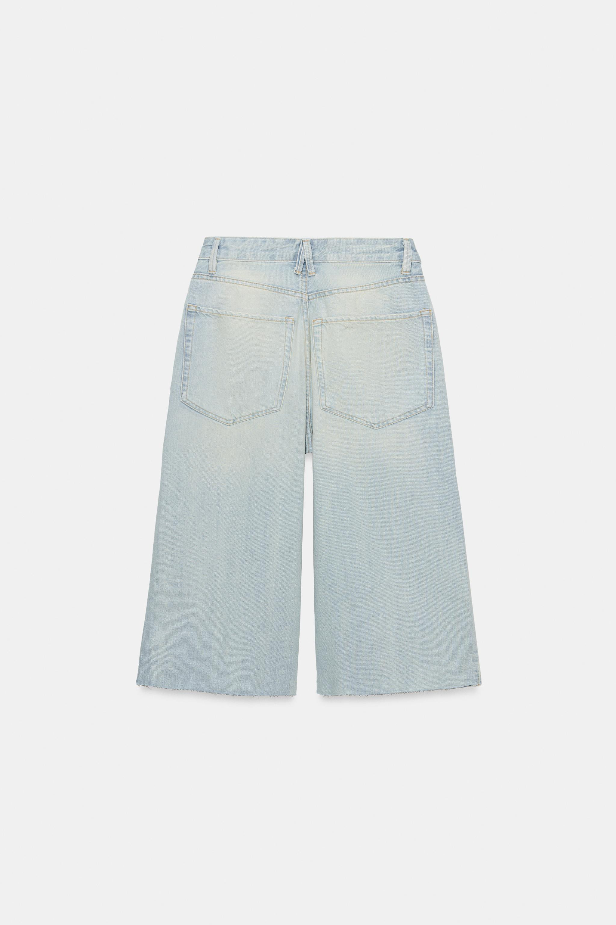 MID-RISE - RIPPEDMid-rise jorts with five pockets. Ripped detail. Front zip and metal button clos... | Zara US