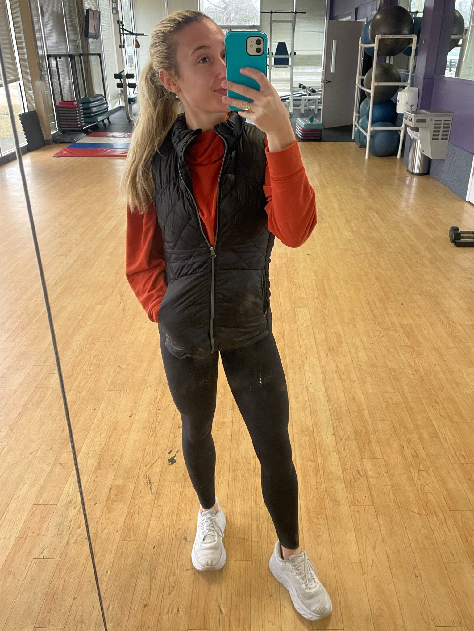 Lululemon black vest size 4

Lululemon aligns black leggings 28" size 4

White bondi 8 hokas size 7


#LTKGiftGuide #LTKstyletip #LTKfit