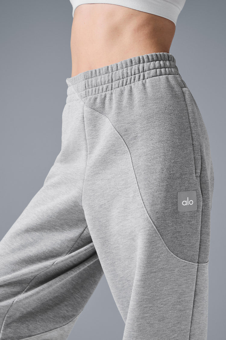 Limited: Athletic Heather Grey Tonal - 30% Off | Alo Yoga