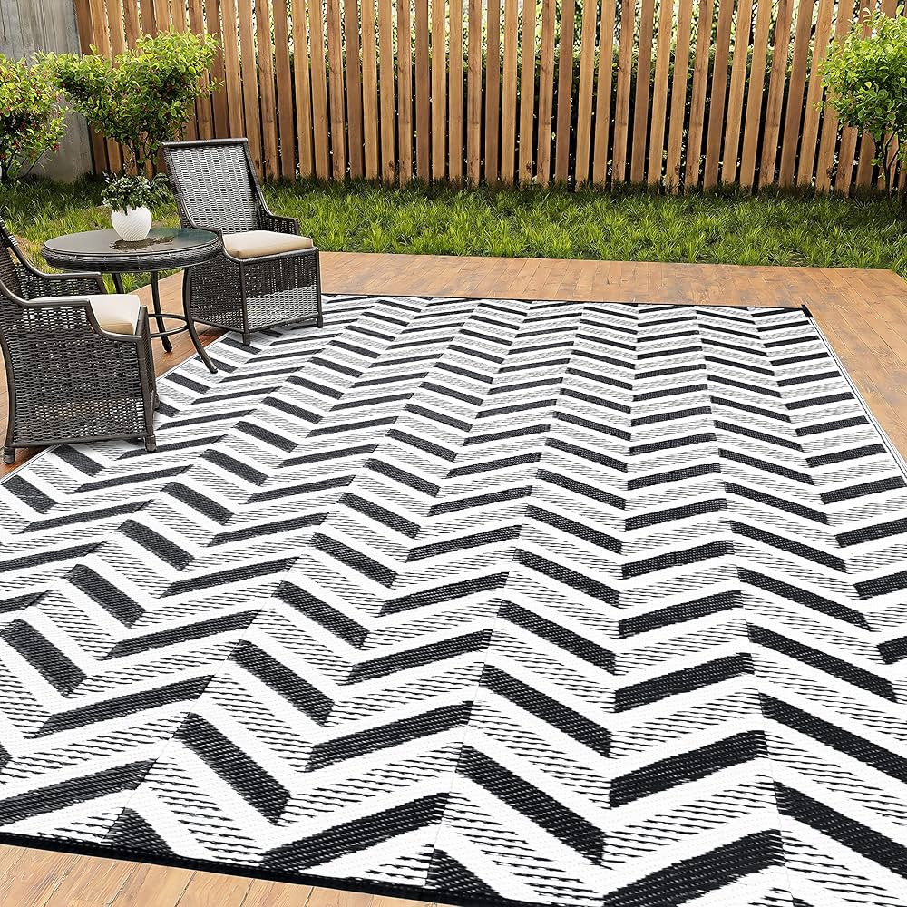 HUGEAR Outdoor Rug Mats, Large Waterproof Outdoor Area Rug, Reversible Portable Outdoor Plastic S... | Amazon (CA)