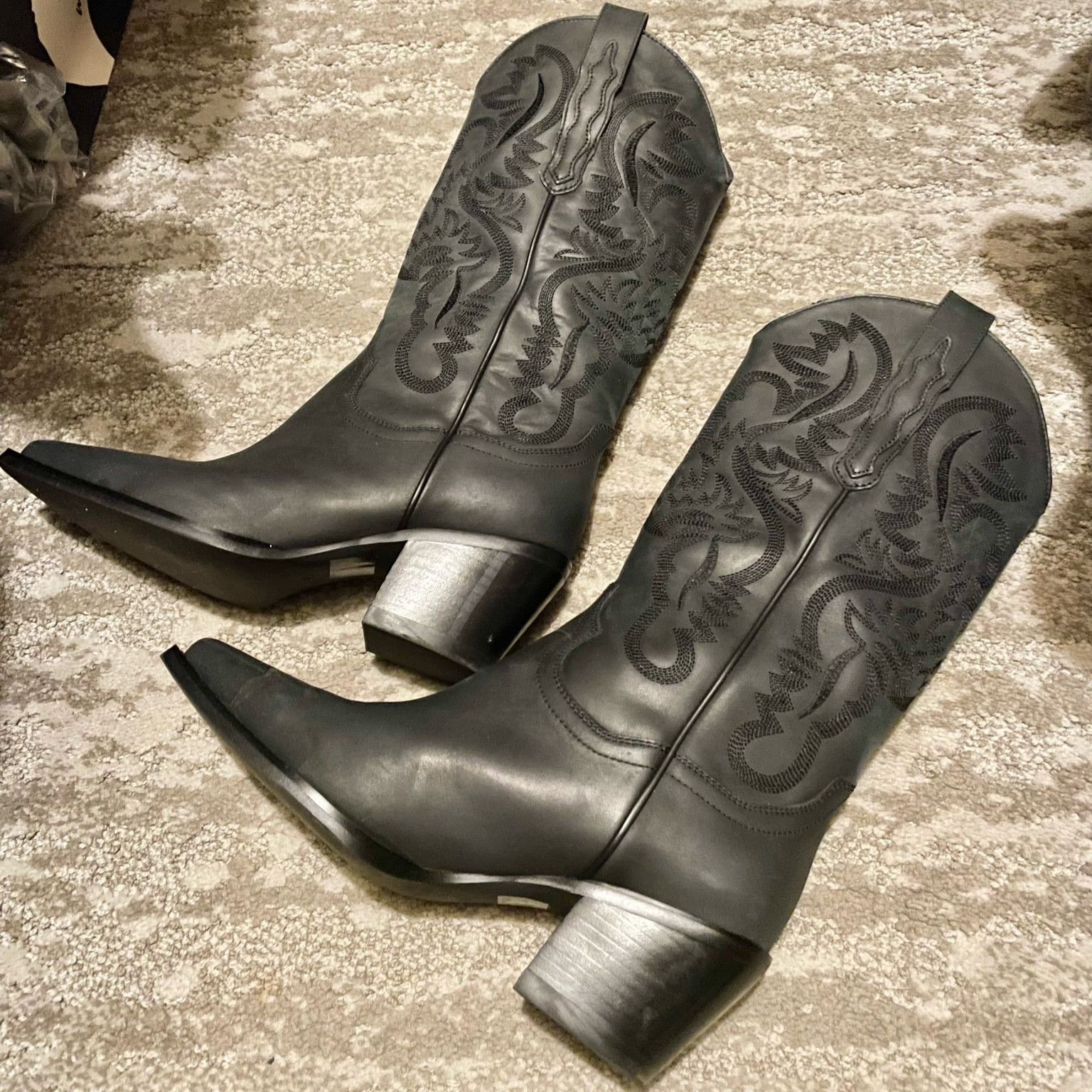 Western boot, Valentine’s Day, Valentine, western outfit, Nashville, Nashville going out outfit

#LTKshoecrush #LTKstyletip #LTKtravel