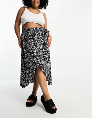 Pieces Curve wrap midi skirt in black & white dot | ASOS (Global)