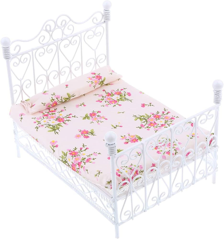 Cuteam European Style Dollhouse Bed with Mattress & Pillow 1 12 Scale Dollhouse Bed Dollhouse Fur... | Amazon (US)