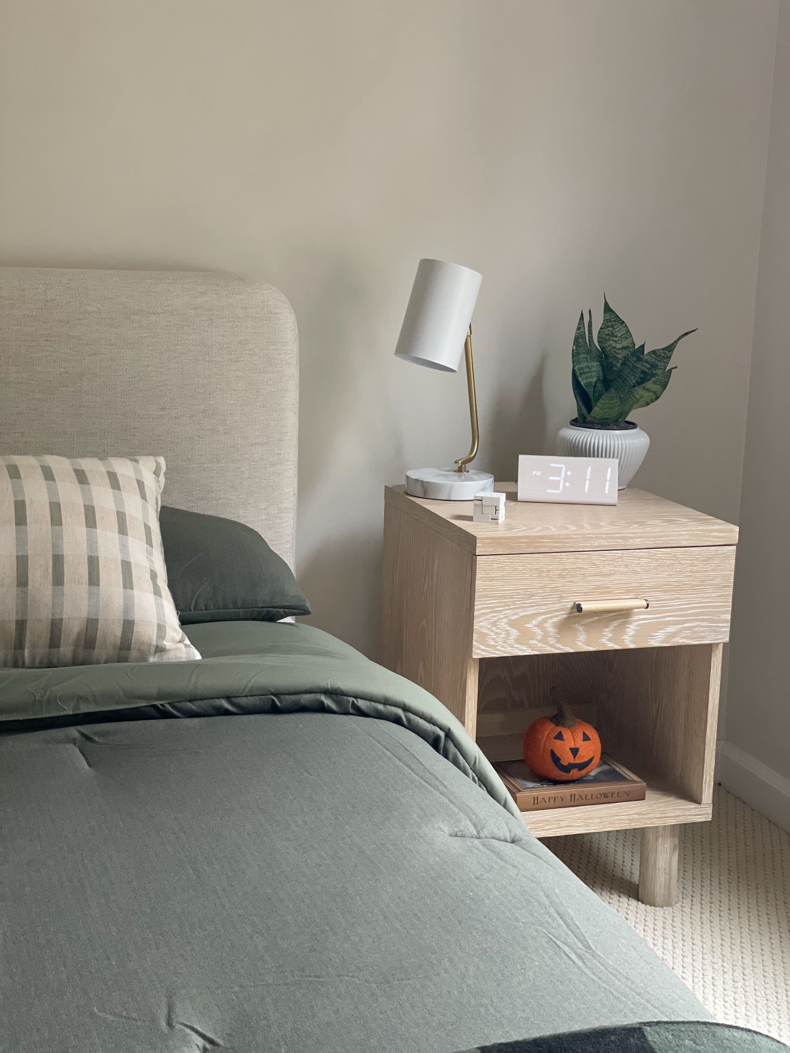 1yr later my son still loves his bedroom furniture & his alarm clock ⏰ 
#kidsroom #westelm

#LTKFallSale #LTKHome #LTKKids