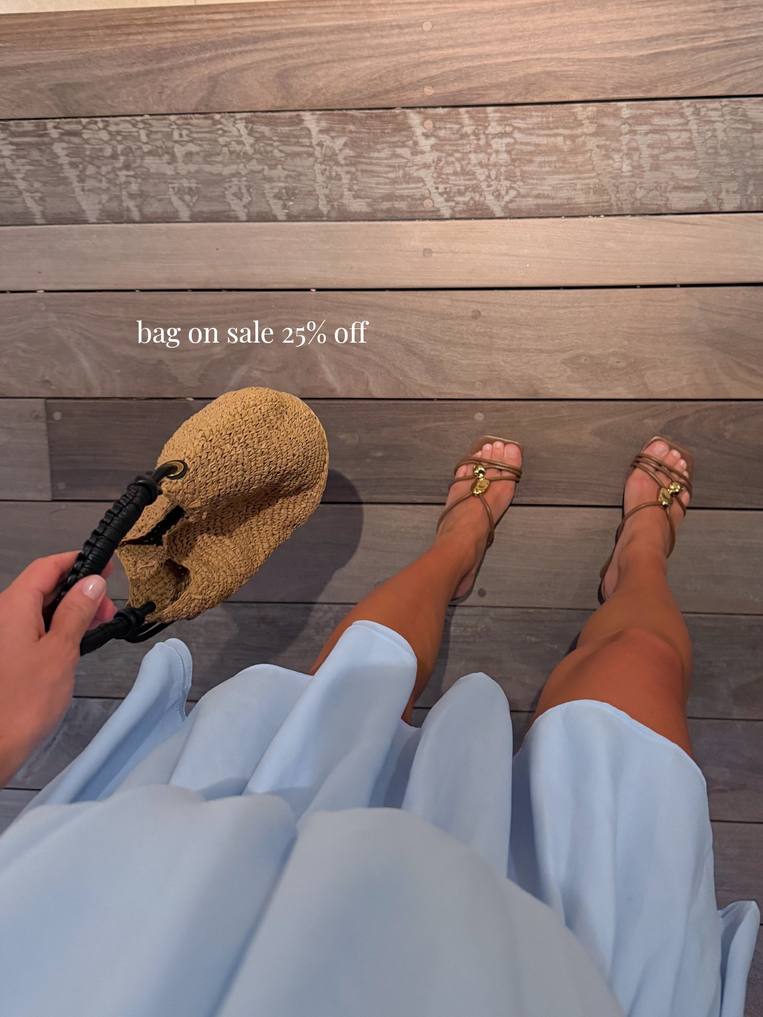 [3/13/26] @Madewell 25% off sitewide for Insiders | linking this adorable bag, perfect for warm weather trips! 

#LTKSeasonal #LTKSpringSale #LTKSaleAlert