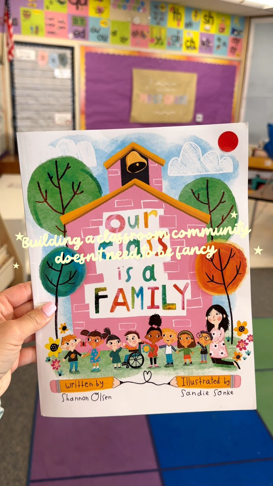 Building a classroom community doesn’t need to be fancy. All you need is a read aloud and sticky notes. These are my favorite books to build a classroom community 🫶🥰