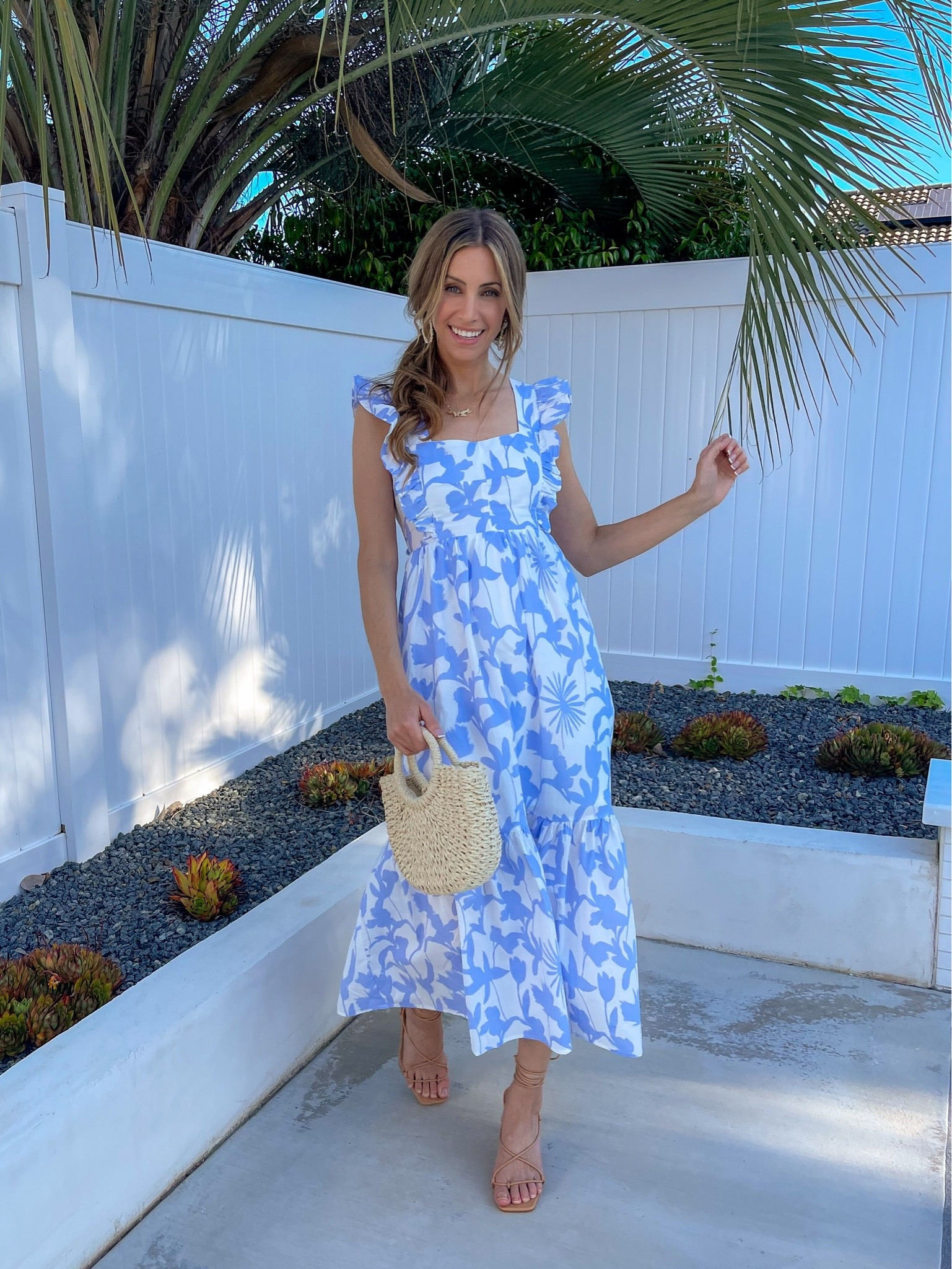 Mother’s Day Outfit Inspo 🩵🤍

P.S. the strappy heels come in nude! 

Dress, purse, heels, jewelry

#LTKMothersDay #LTKootd #LTKPetite