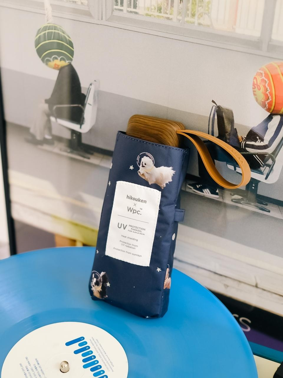 Wpc. Space Dog Blackout UV Protection 5-Fold Umbrella (801-HK002-102) | W Concept (US)