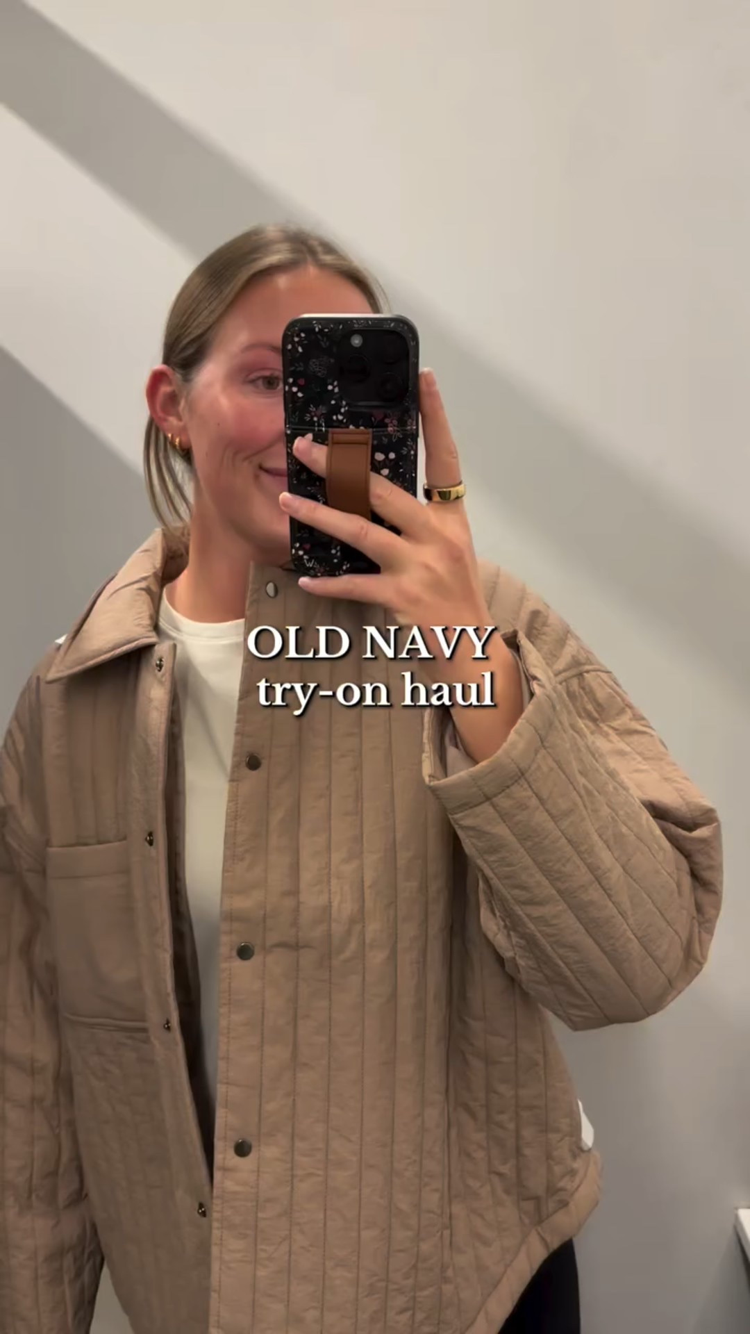 More cute fall basics at @oldnavy ! 

🚨50% off until 9/7🚨
#oldnavy #tryonwithme #sale #fallstyle #basics