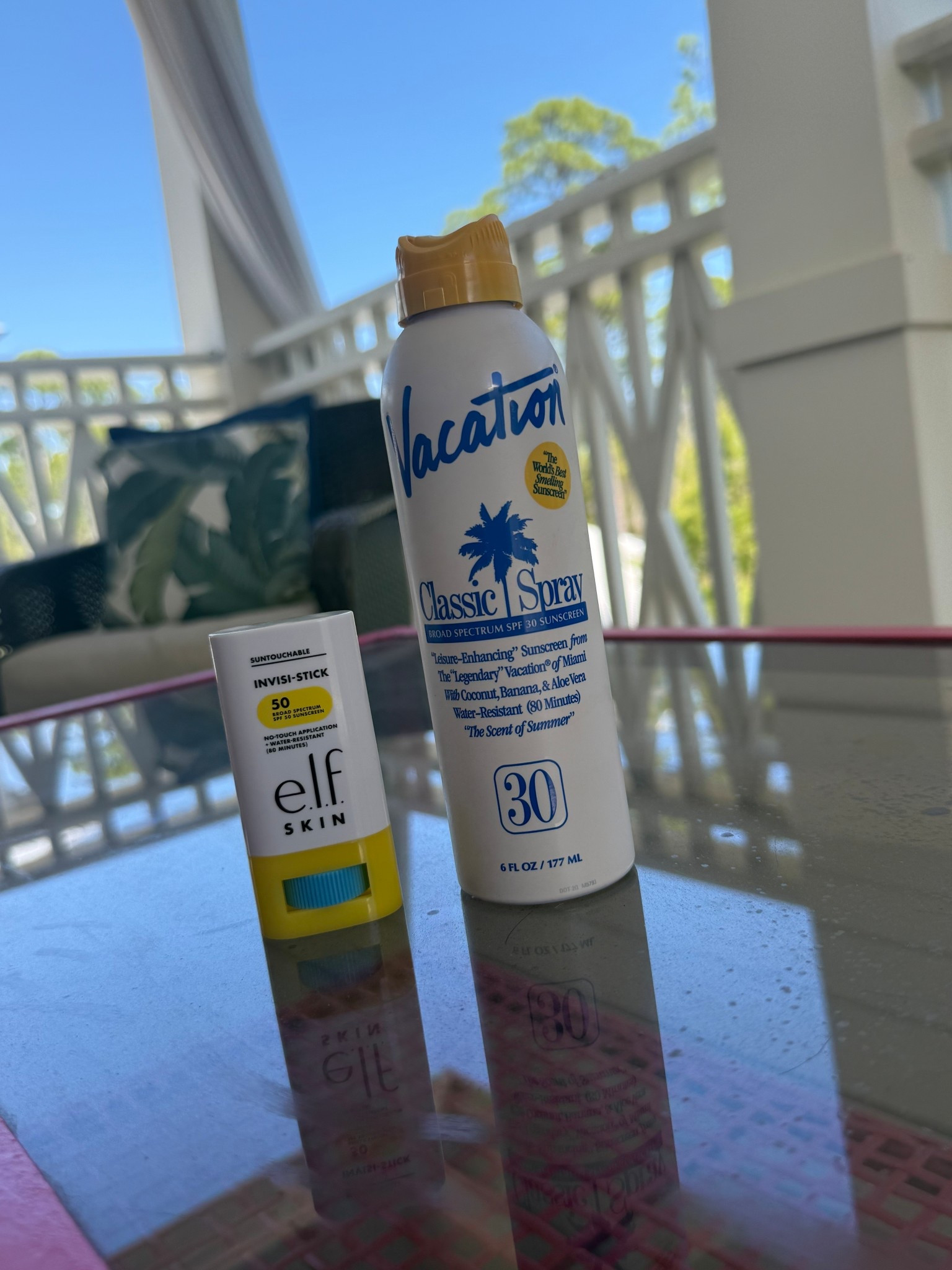 SPF combo I’m not gatekeeping ☀️💛

Face + reapply = 💛 e.l.f. Skin Invisi-Stick SPF 50 (no messy hands, goes right over makeup 🙌)
Body + beach days = 🌴 Vacation Classic Spray SPF 30 (smells like a literal vacation 😍)

Because mom life = quick, easy, and actually remembering to reapply ✔️

Save this for your next pool/beach day ✨

#LTKBeauty #LTKFinds #BeachBagEssentials #MomLifeHacks #SPFCheck #SummerMustHaves #GlowySkin

#LTKdayinmylife #LTKmomlife #LTKTravel