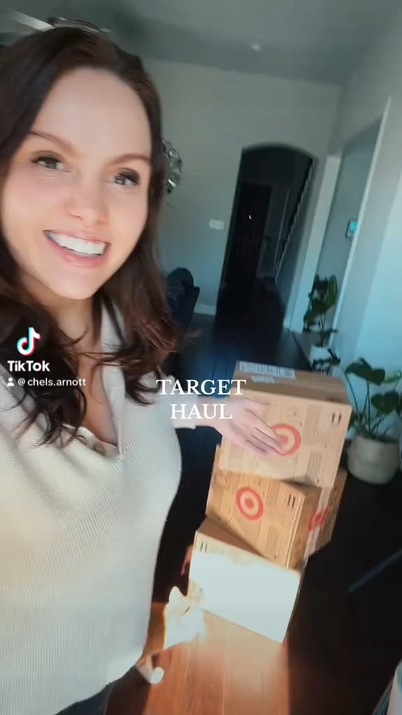 TARGET HAUL 🫶🏻 
Christmas + beauty + kids 


Target Christmas finds / Target finds 

#LTKGiftGuide #LTKfamily #LTKHoliday
