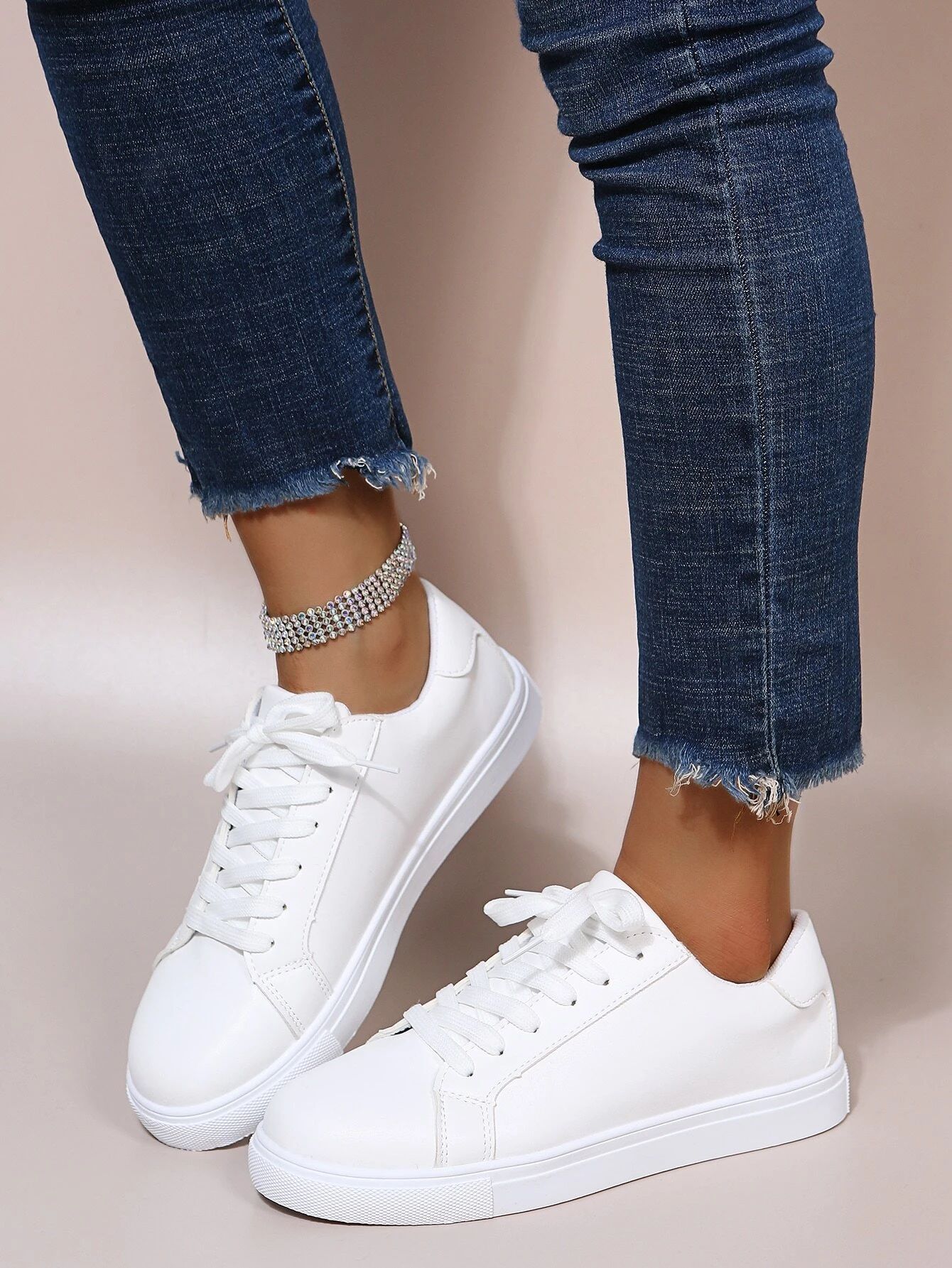 Minimalist Lace-up Front Low Top Skate Shoes | SHEIN