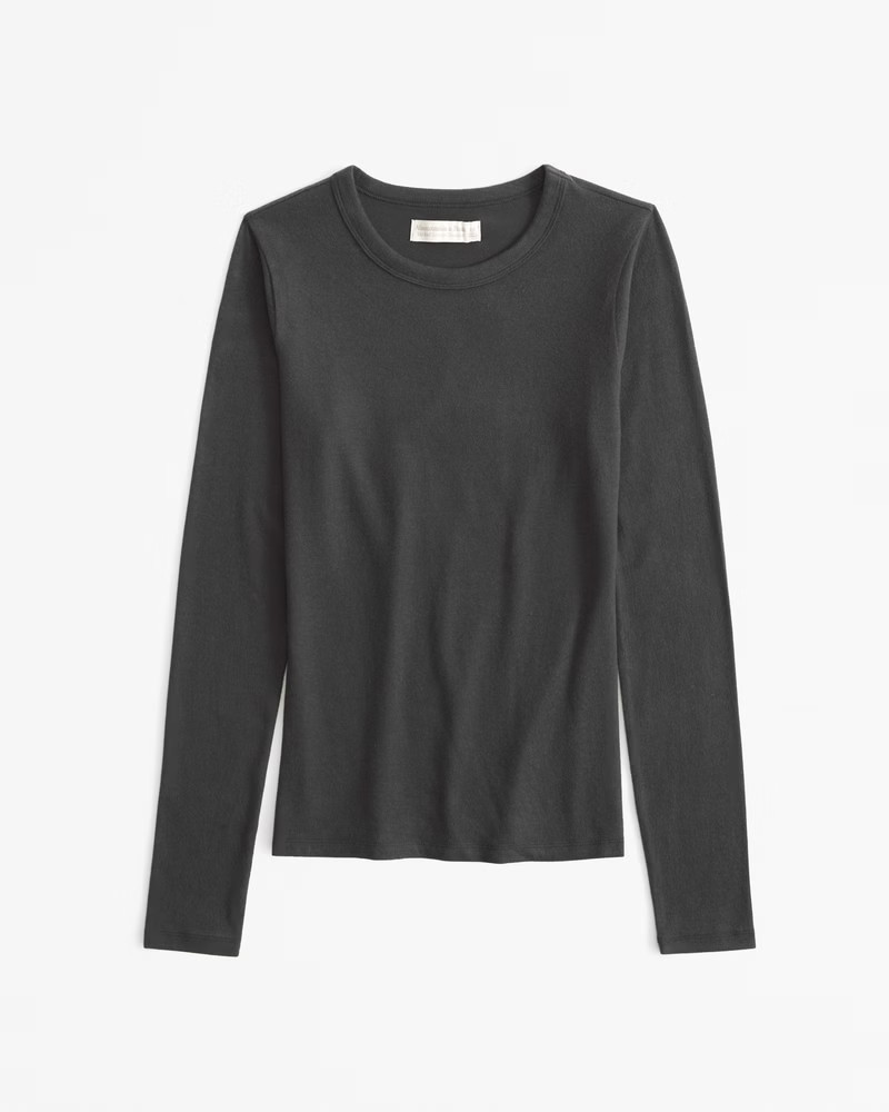 Women's Long-Sleeve Cozy Lounge Knit Tuckable Crew Tee | Women's Tops | Abercrombie.com | Abercrombie & Fitch (US)