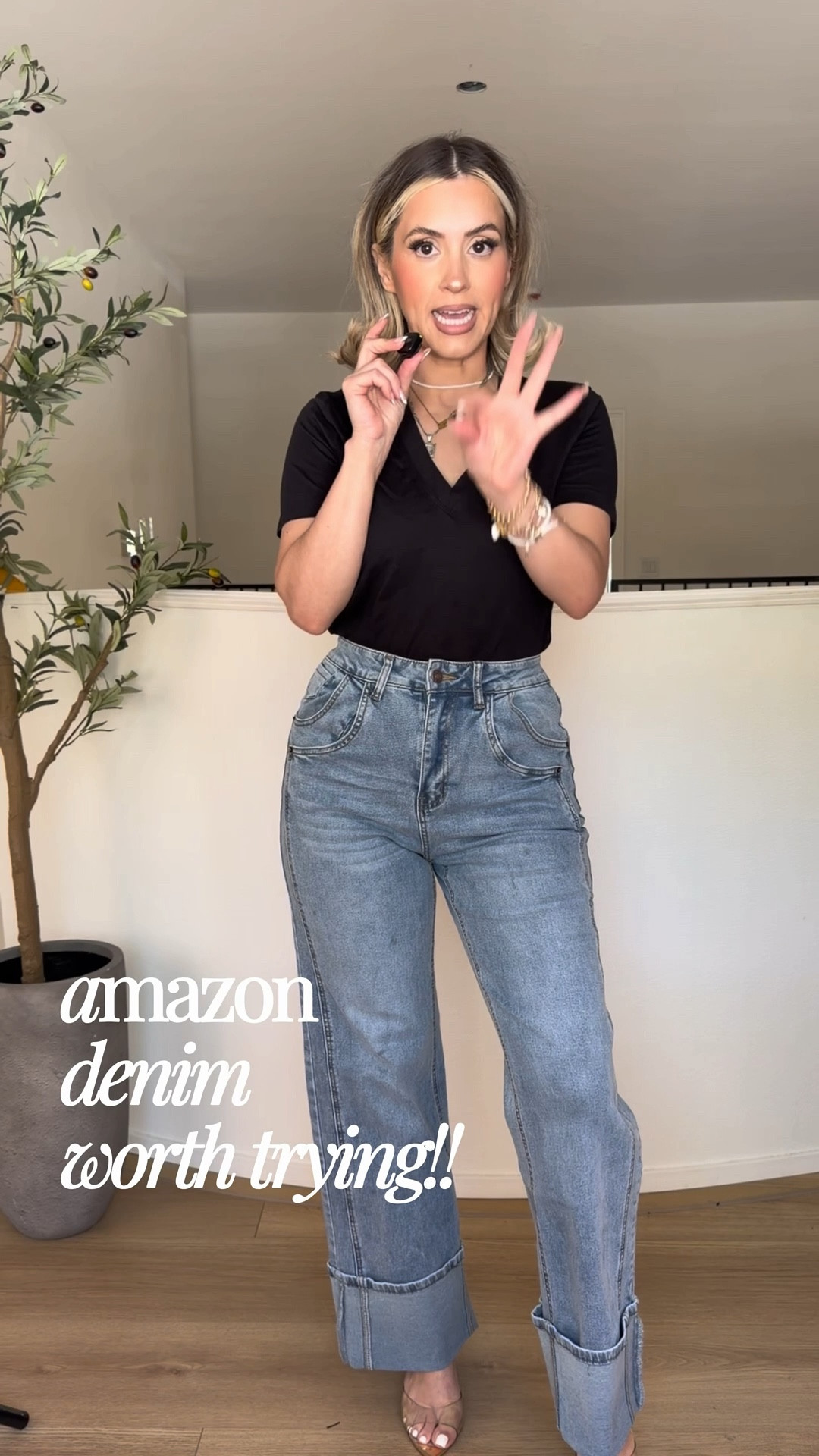 I absolutely love these jeans! They have incredible stretch, and I love the cuff detail! 

Wearing them in a size 4

#LTKPetite #LTKU #LTKootd