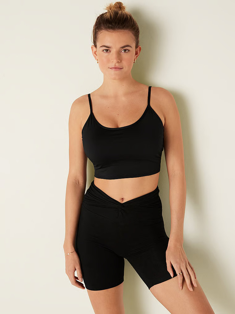 Ultimate Lightly Lined Twist Back Sports Bra | Victoria's Secret (US / CA )