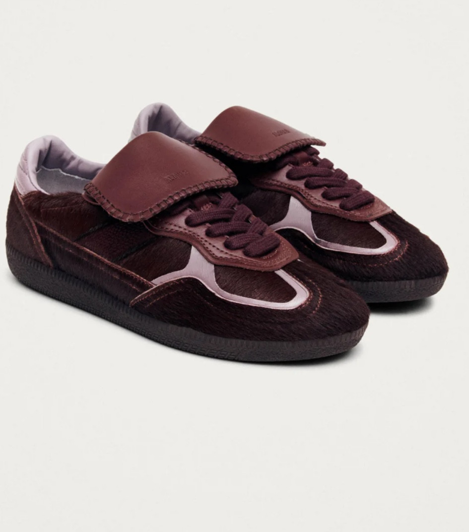 these alohas are so 🔥🔥🔥

#LTKShoeCrush #LTKWatchNow