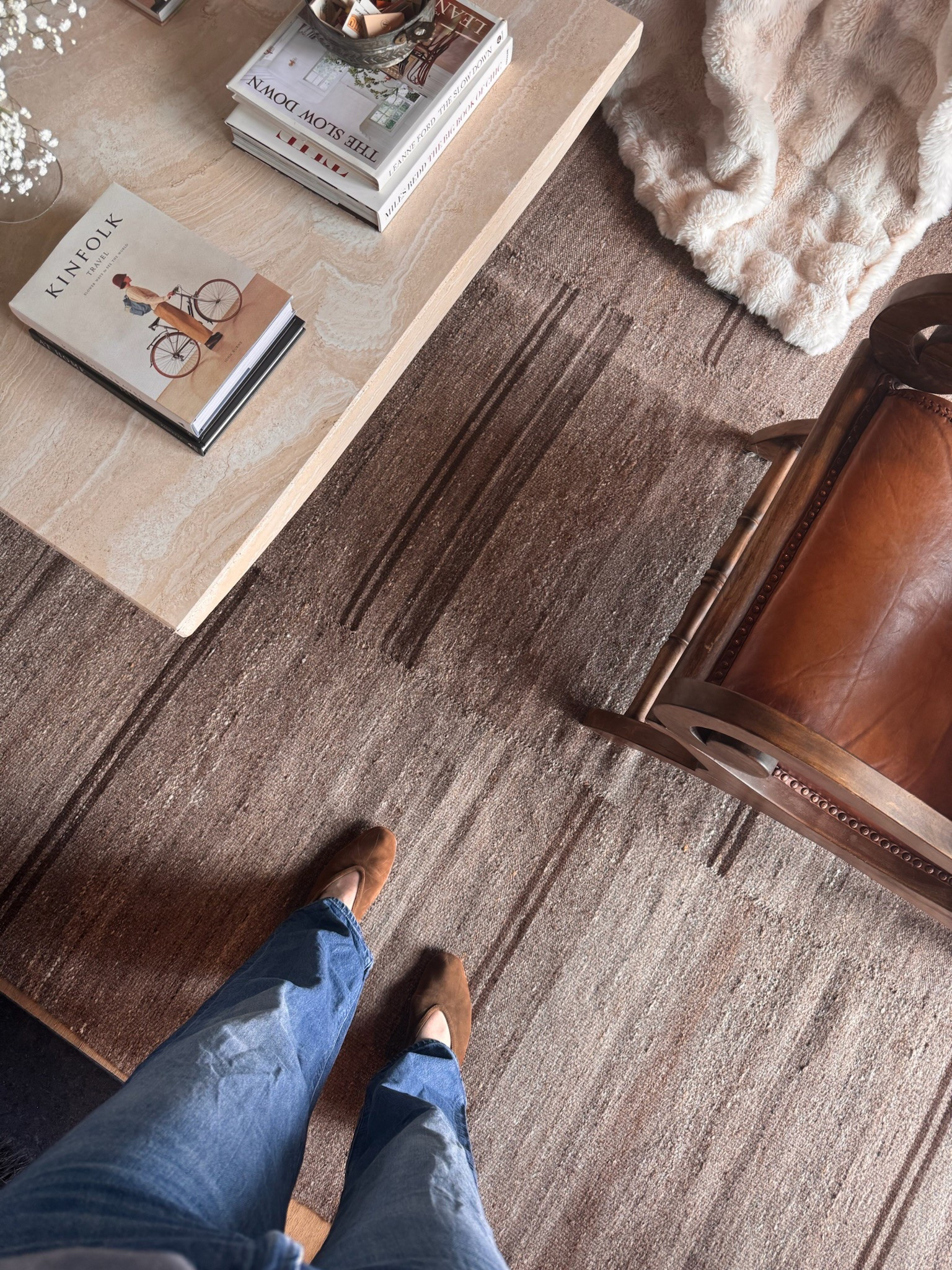 Favorite suede flats— so comfy I wear them around the house while I work! 

#LTKShoeCrush #LTKSeasonal #LTKStyleTip