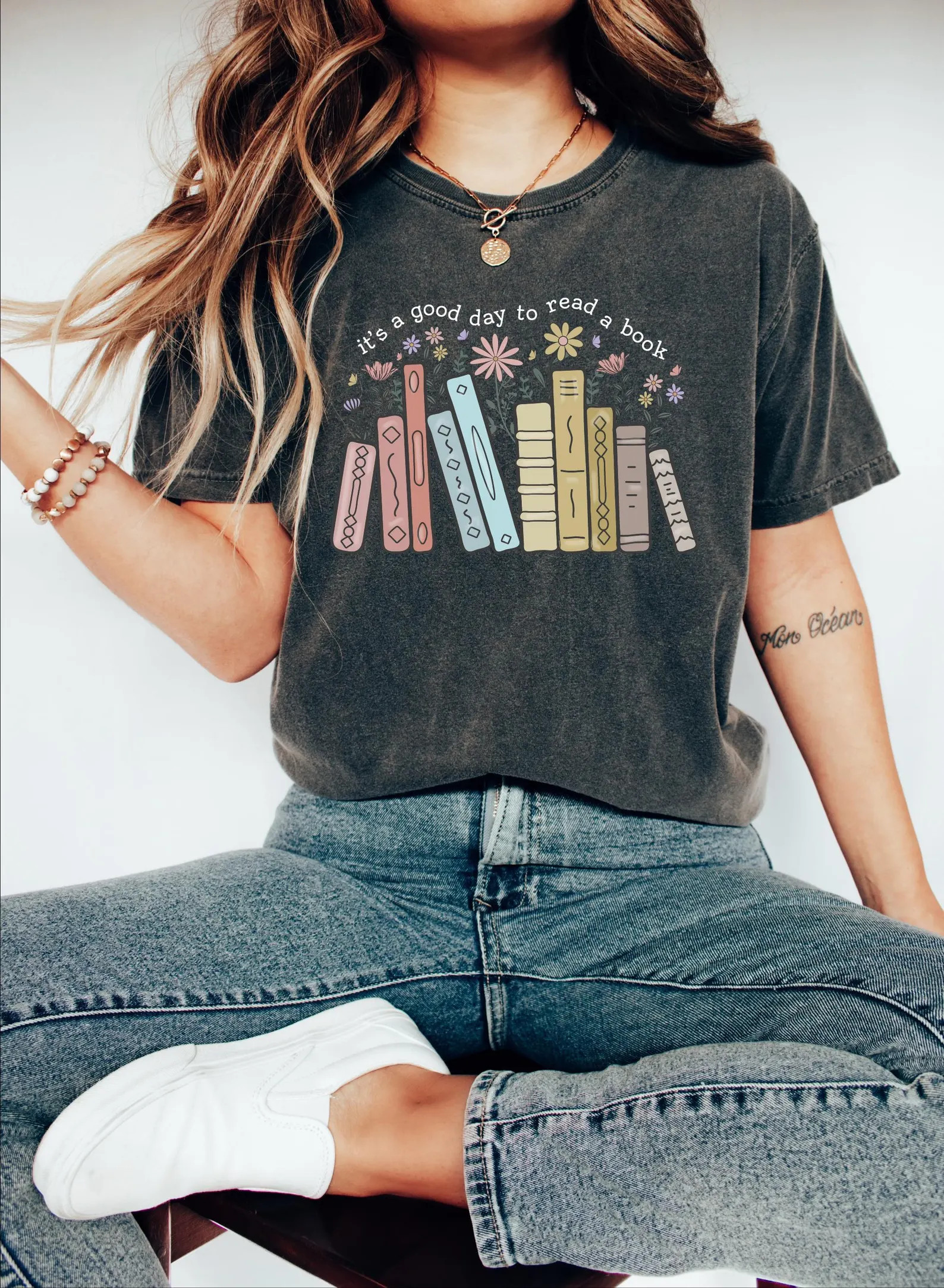Retro Teacher Shirt, Back To School Teacher Shirt, Bookish Shirt, Book Lover Teacher Shirt, Teach... | Etsy (Global)