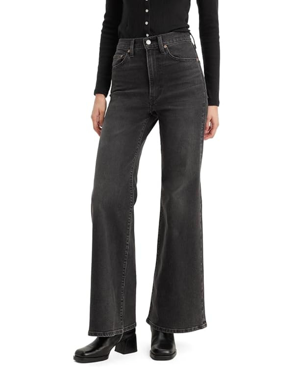 Levi's Women's Ribcage Bell Bottom Jeans | Amazon (US)