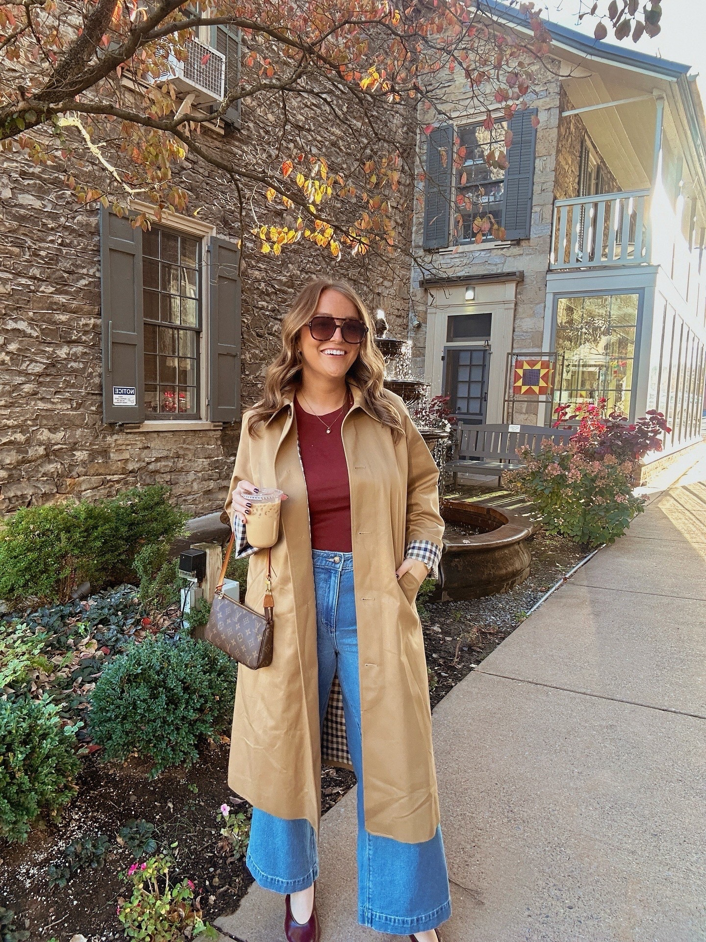 Falling for layers 🍁 My Sézane Clyde coat in camel is giving all the cozy-chic vibes this season.  


#LTKWorkwear #LTKGiftGuide #LTKStyleTip