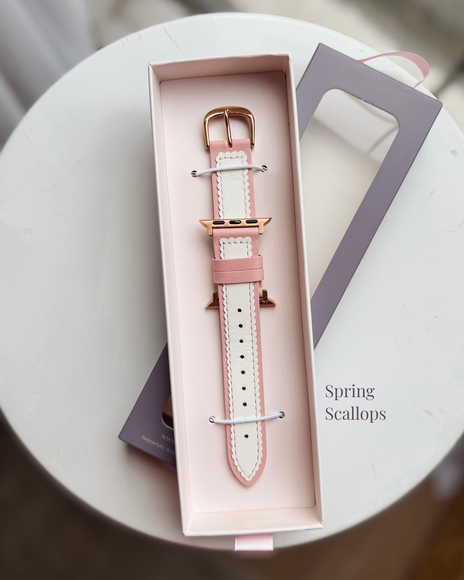 Found the cutest scallop apple watch band for all the spring outfits. ☀️🌷



#LTKmomlife #LTKgrwm #LTKootd

#LTKgrwm #LTKootd #LTKmomlife