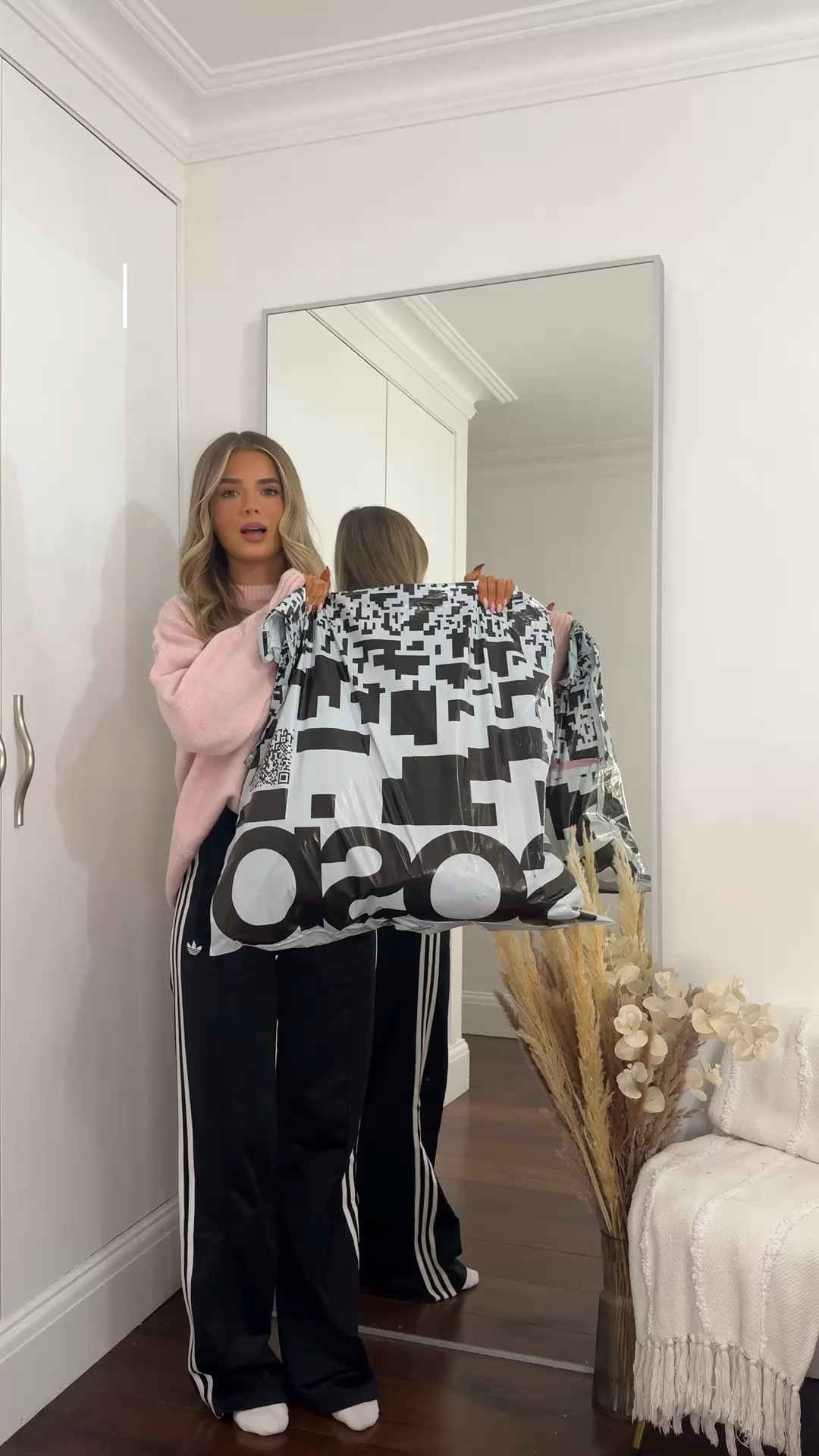 ASOS try on haul - spring wardrobe is being built😙✨ #asoshaul #asostryon #tryonhaul #springwardobe #springoutftiinspo #outftinspo 

#LTKspring #LTKunboxing #LTKuk