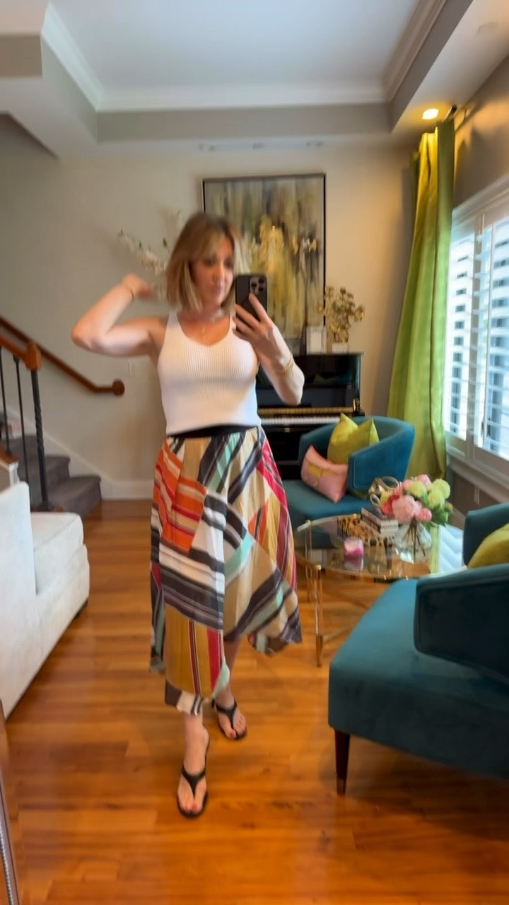 Size DOWN in skirt. I’m wearing a small

#LTKootd #LTKgrwm