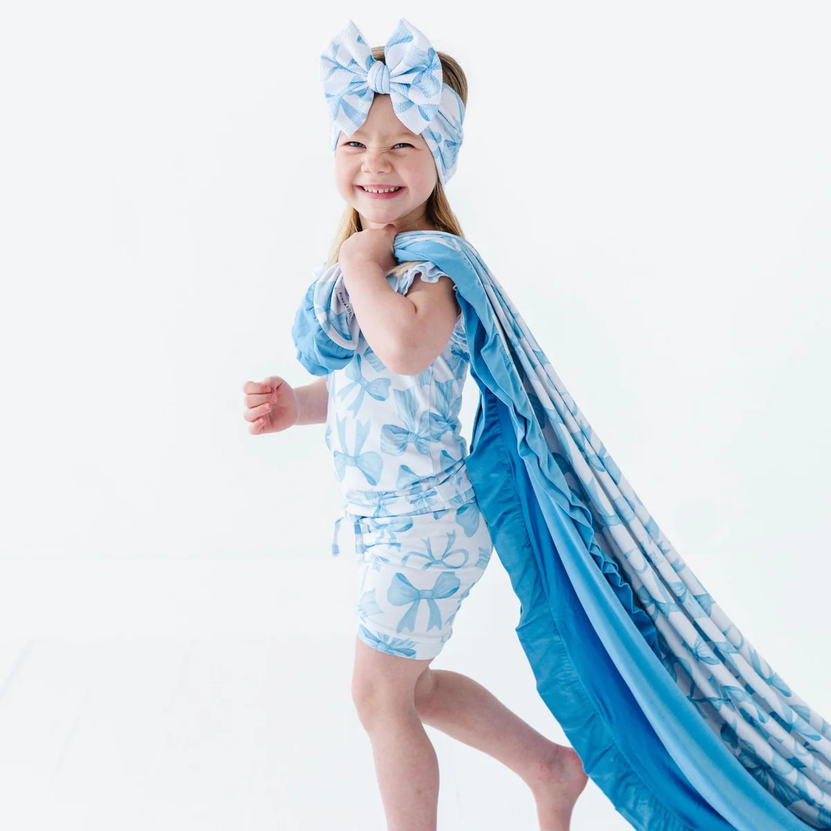 Bow Sweet Bow Ruffle Bum Bum Blanket | Bums & Roses