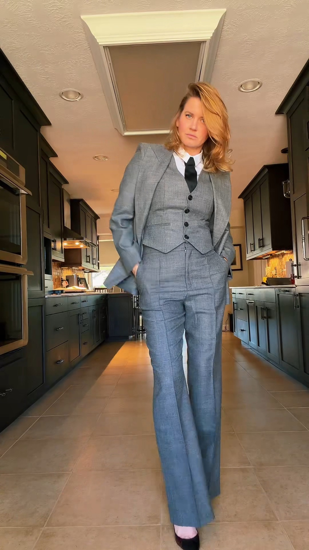 Suit in my LTK 😍 #womeninsuits #suitup #kitchenrunway #suits #OOTD 

#LTKWorkwear #LTKgrwm