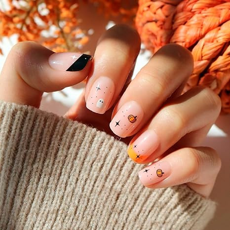 Glamnetic Press On Nails - Tiny Pumpkin | Short Squoval French Tip Fake Nails with Pumpkin Graphi... | Amazon (US)