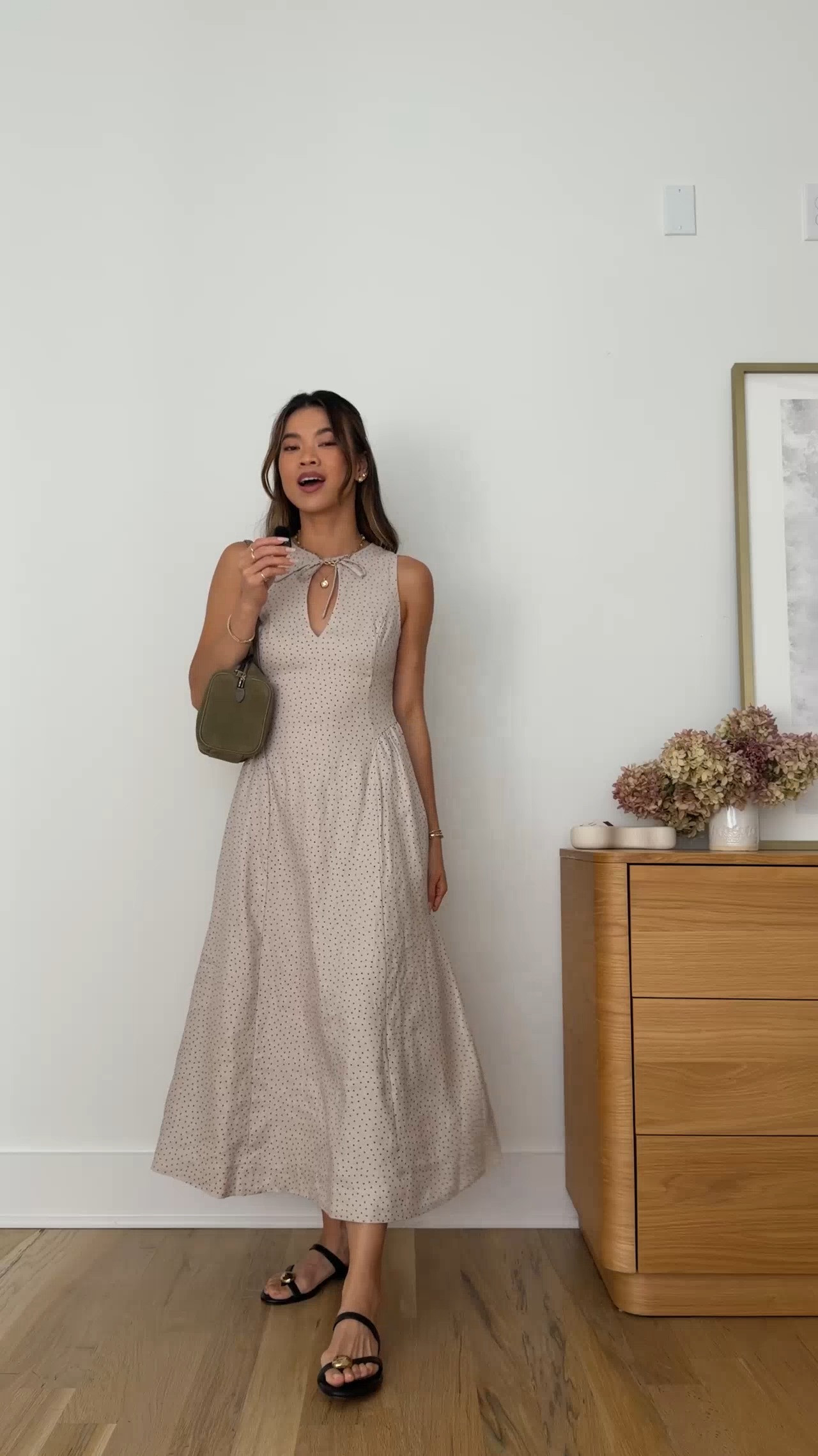 The love the details of this @Aritzia dress! It has pockets, is fully lined, and is such a flatting cut.

Sizing info:
• Aritzia Countess Linen Dress (Size 0 in Mtrpls Taup /Rch M Bn)

Petite style guide, how to dress if you’re petite, Petite style, petite fashion, mom outfit, mom style, petite dress, petite outfit ideas, petite outfits, best dresses for petite, spring style, spring outfits, beach outfits, spring break, vacation outfits, Aritzia dresses for petite, Aritzia try on, Aritzia new arrivals, Aritzia dresses for petite, wedding guest dress,  summer dresses, fall dresses

#LTKootd #LTKSeasonal #LTKPetite