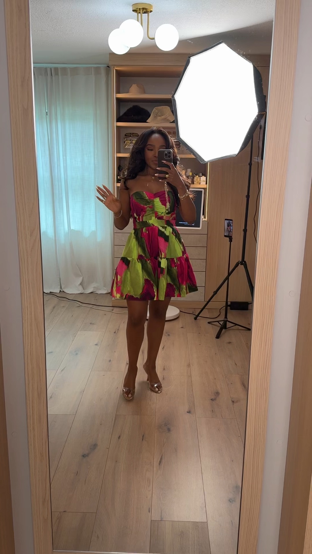 Scroll to shop this bold summer dress 💗💚

This vibrant printed mini dress brings the perfect mix of color and structure with a flattering fitted bodice and flared skirt—such a fun statement piece you can rewear for different occasions, making it a standout with great cost per wear.

Perfect for vacation outfits, brunch, girls’ night, or summer parties.

📏 Measurements: 5’4”, 140 lbs, 34D bust, 27” waist, 40” hips

Follow me on Instagram and YouTube @kirasfashionfinds

#LTKPetite