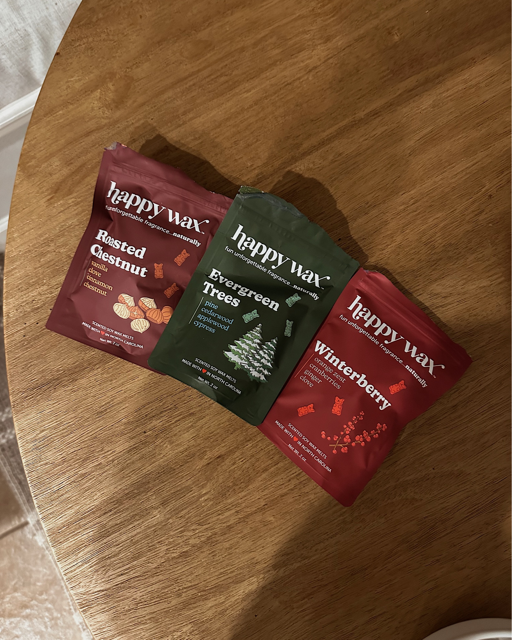 The cutest non toxic wax melts 🎄🎅🏼