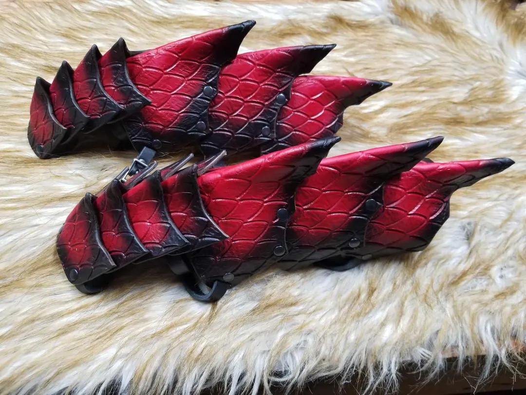 Dragon Scale Leather Gauntlets: Custom LARP Cosplay Armor - Etsy | Etsy (US)