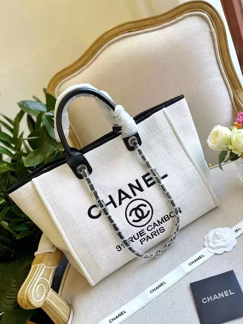 Chanel makeup bag #dhgate #LTKitbag #LTKunder100 #LTKsalealert in