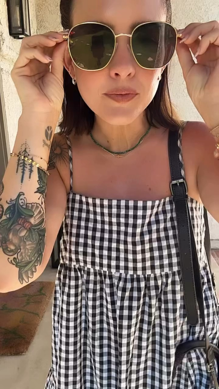 This dress was a last year summer purchase and still one of the easiest things I grab when it’s hot out. ☀️ 
.
.
Dress: @amazonfashion 
Purse: @freepeople 
Sandals: @projectcloudshoes 
Sunnies: @quayaustralia 
#summerstyle #coastalgirl #beachstyle #tattooedmom #ootd