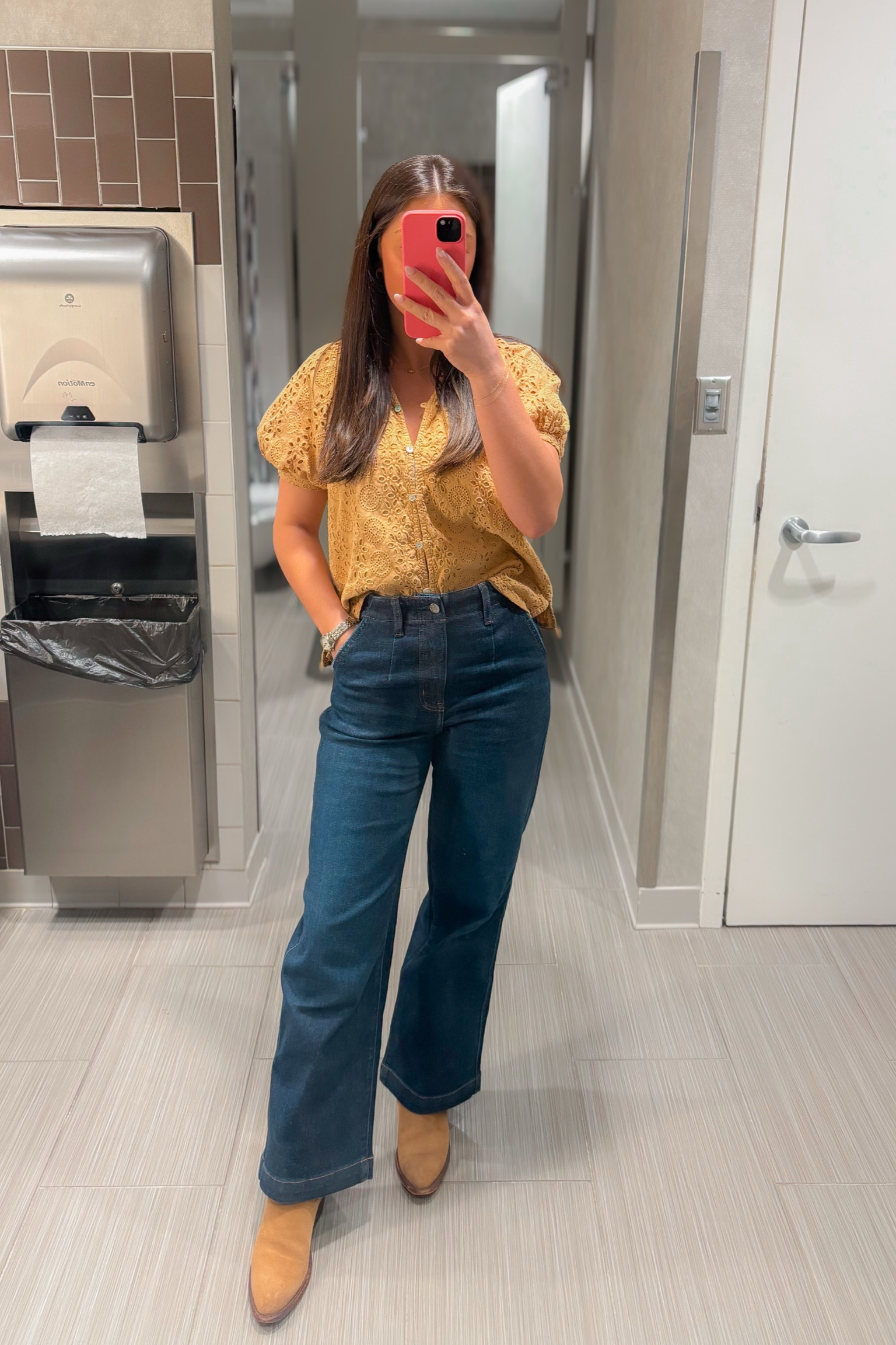 I’ve found THE jeans!!! Fashion Pass introduced me to the brand DAZE, and I’m in love! They’re stretchy, comfy, and affordable! Linked my whole outfit 🩷

Use my code for $70 off your Fashion Pass Membership: ASHLEY99992Q

Sizes: XS Top, Size 26 jeans