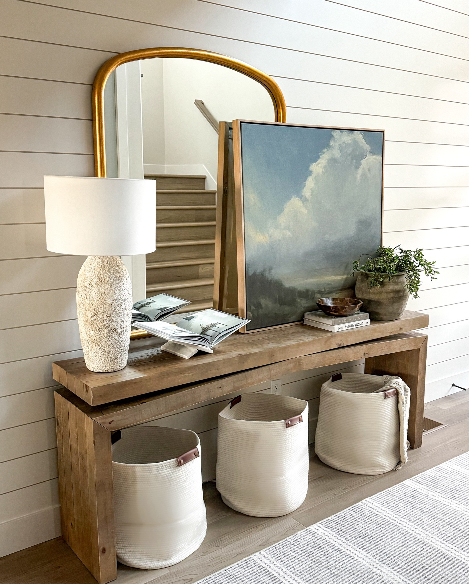 Let your entryway make a statement!

#LTKhome