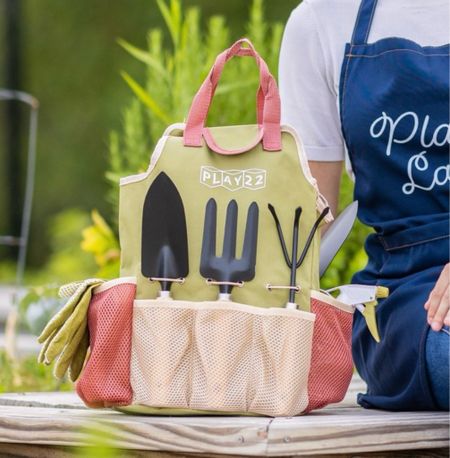 The perfect gardening set for all of your tools! Stop wondering where you put the trowel or your gardening gloves. This bag has pockets and storage for all of your garden needs. 



#LTKsalealert #LTKGiftGuide #LTKhome