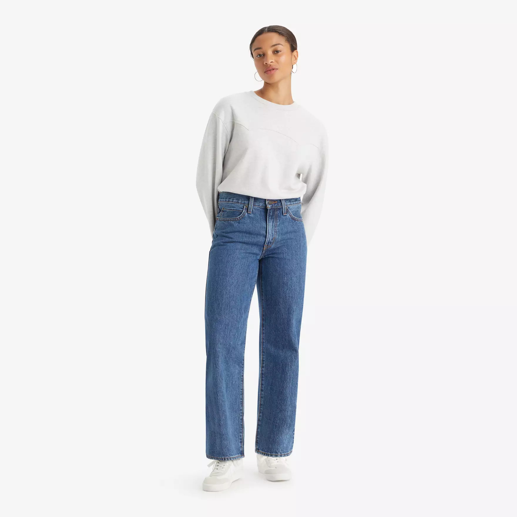 Model is 5'8", Waist 24", Wearing Size 24 x 31 | Levi's US