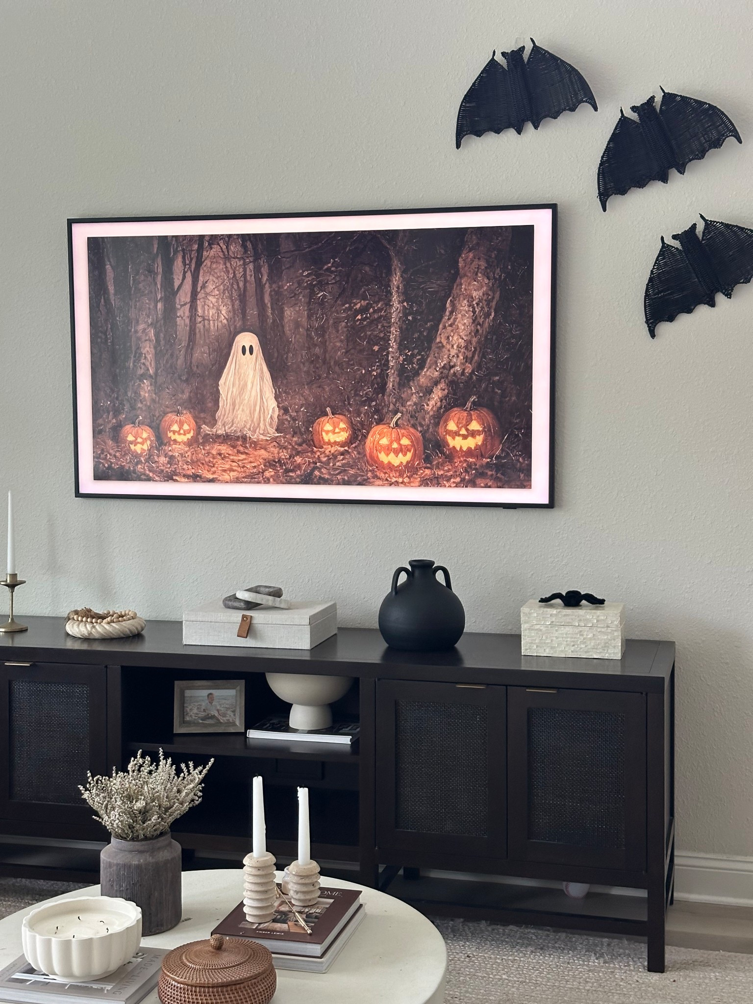 loving the Halloween decor I did this year😌 

#LTKHalloween #LTKSeasonal