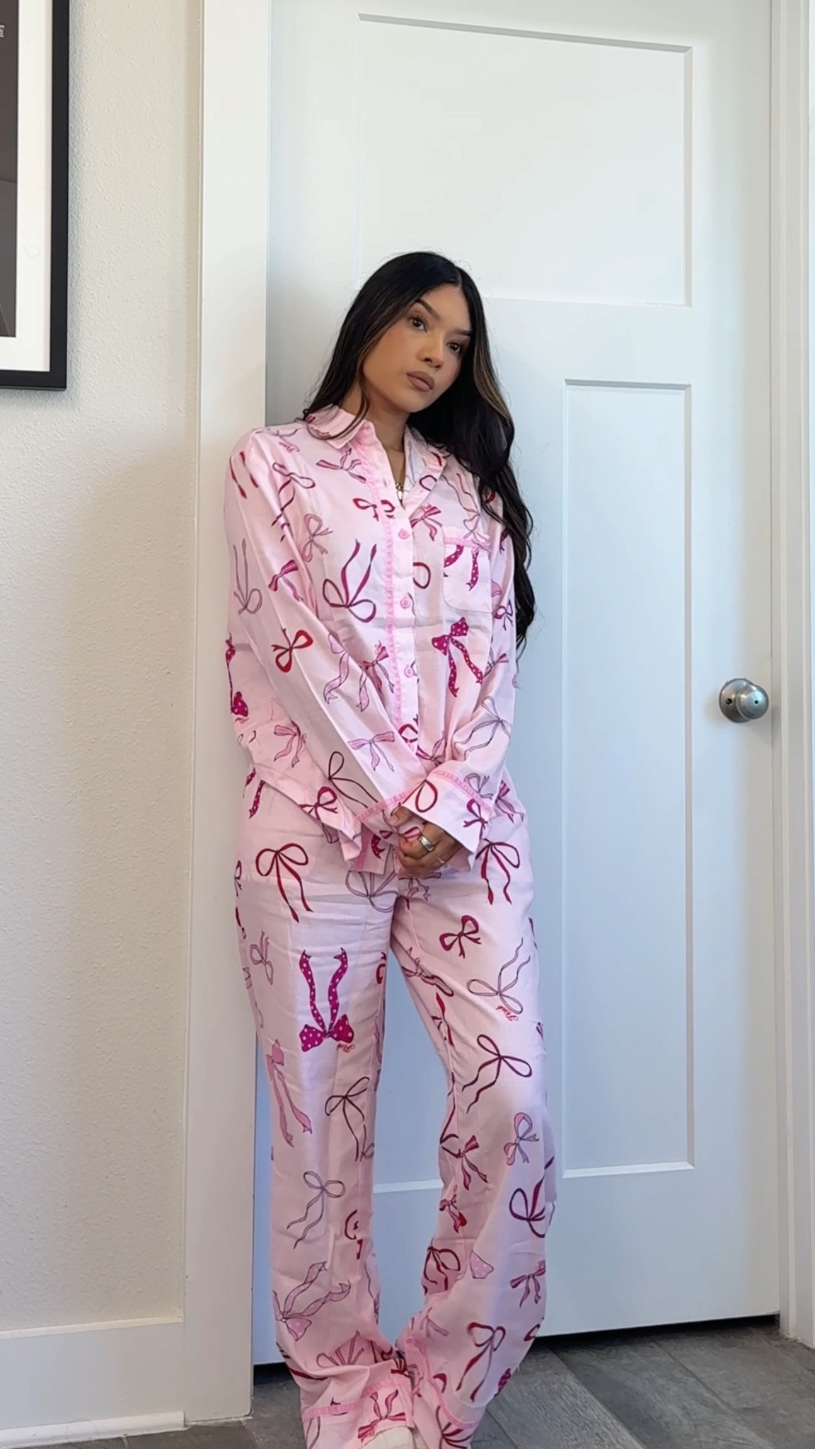 Snag this super cute pj set for you or as a gift! 30% off for Black Friday! Shop now 🫶🏽
Set size XS
@vspink #pinkpartner 
#giftideas #blackfridaysale #pjset 

#LTKFindsUnder100 #LTKSaleAlert #LTKHoliday