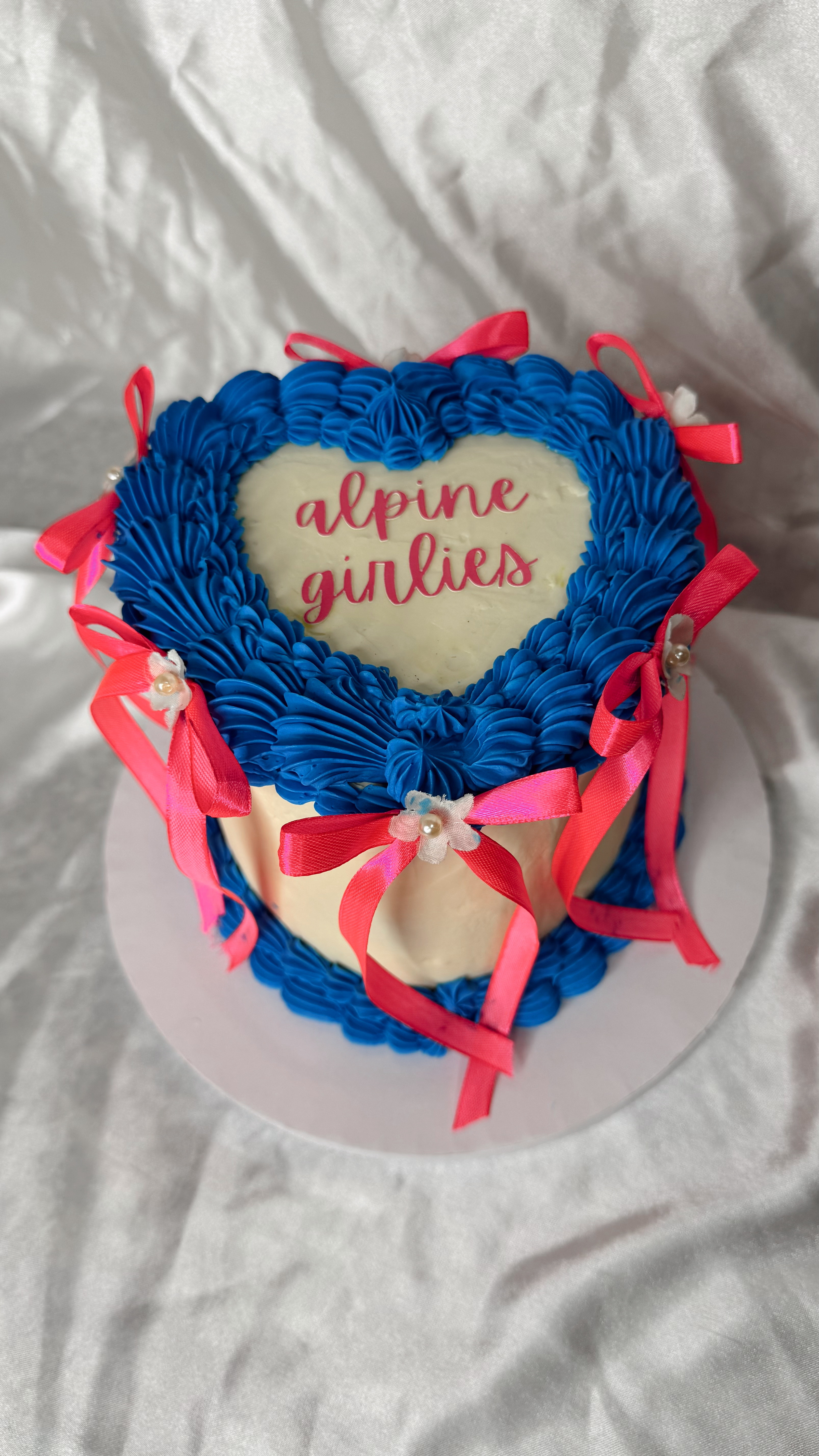 for my alpine girlies💗

#LTKFindsUnder50 #LTKSummerEdit #LTKGiftGuide